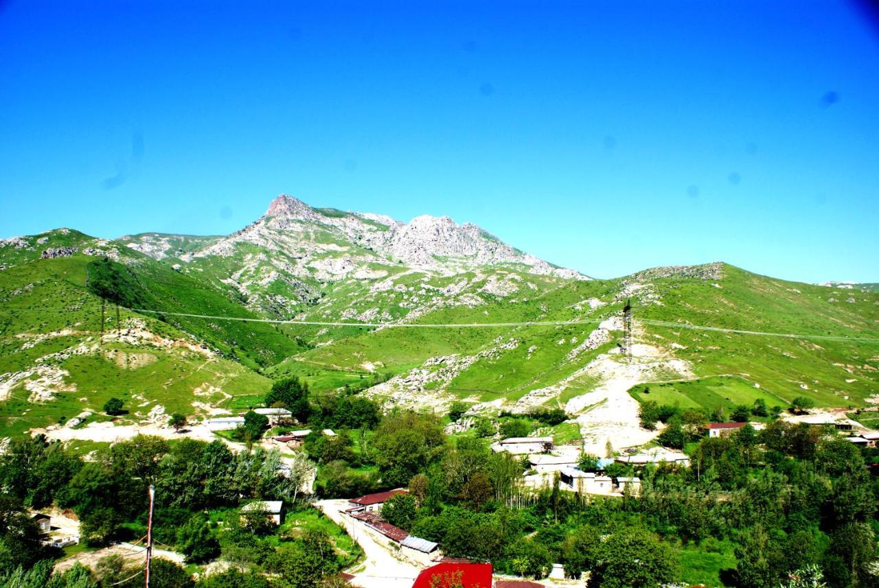 Spring Family Guest House Tersak Kültér fotó