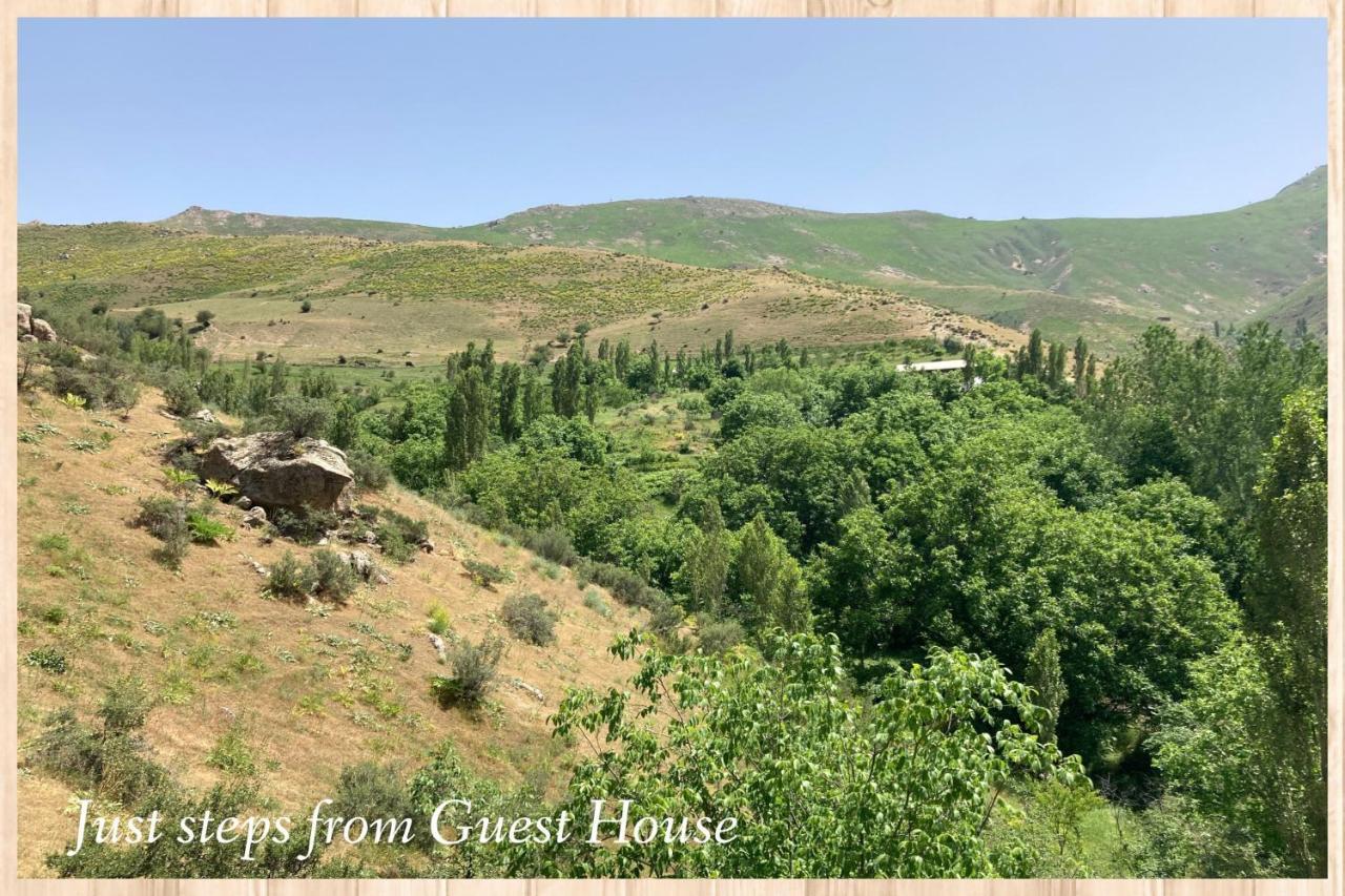 Spring Family Guest House Tersak Kültér fotó