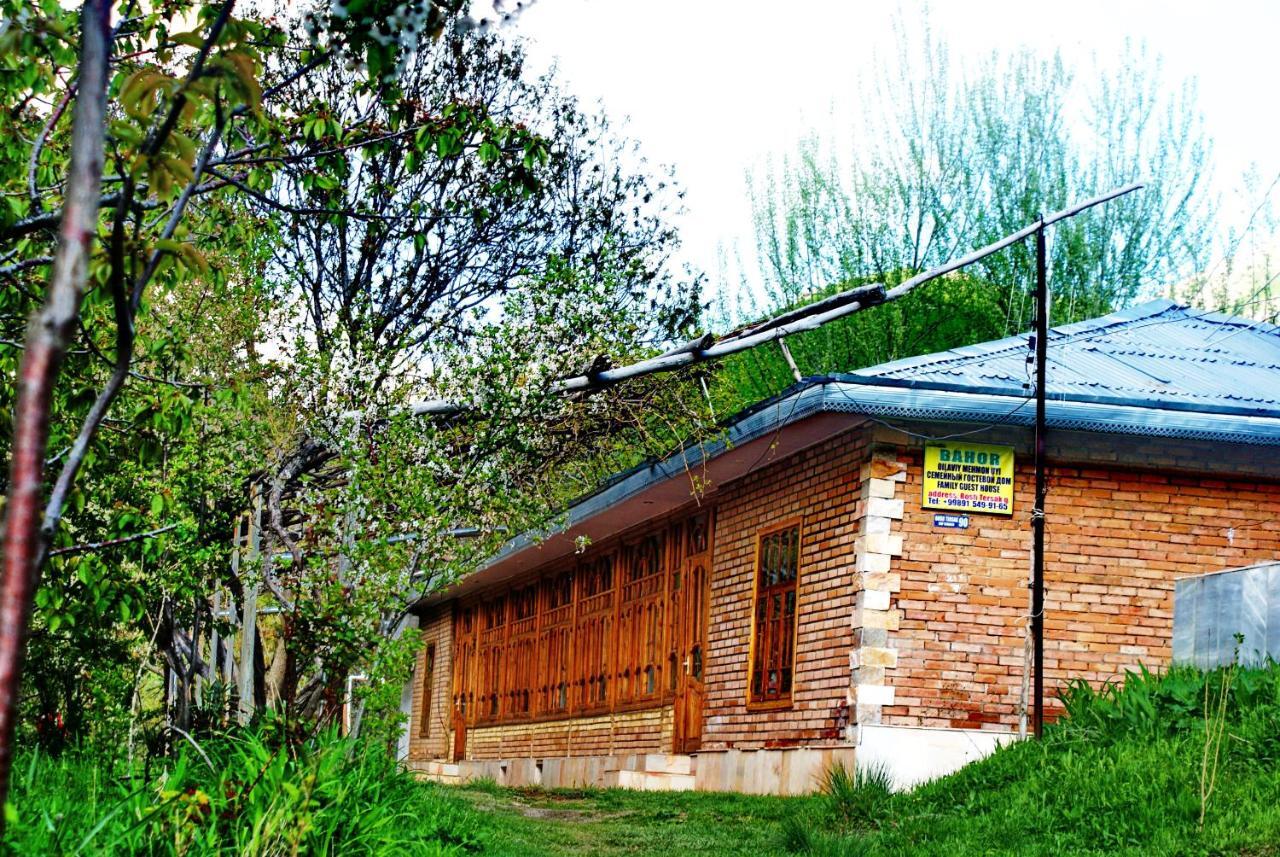 Spring Family Guest House Tersak Kültér fotó